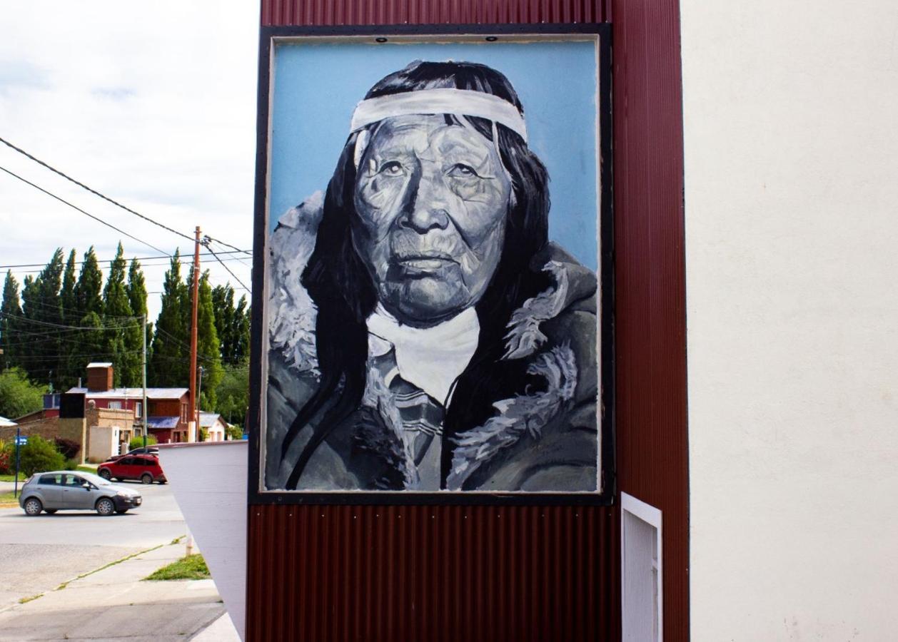 Hostel Yatel El Calafate Exterior photo