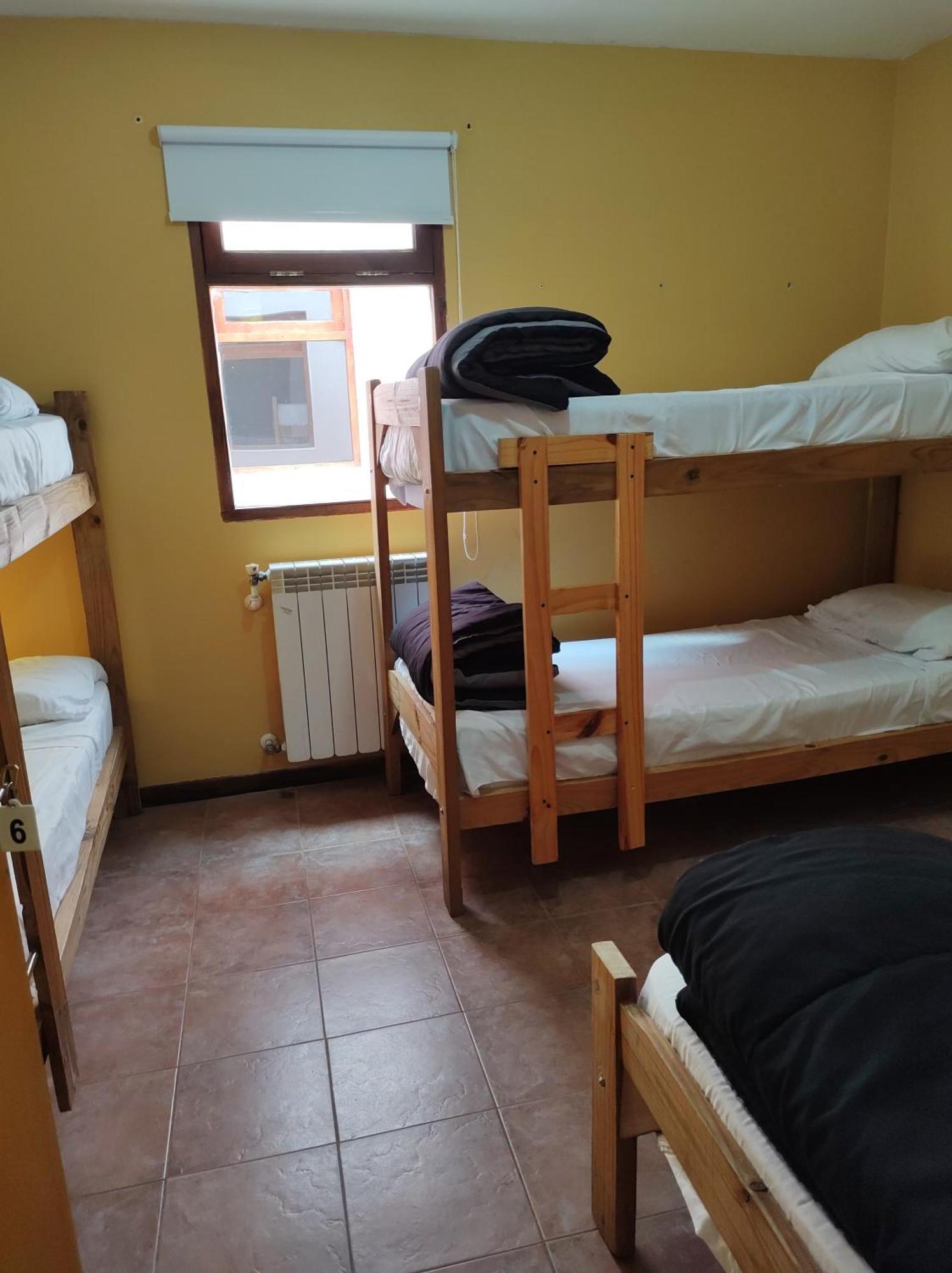 Hostel Yatel El Calafate Exterior photo